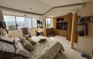 Apartamento en Edificio La Orquídea Barrio El Altico