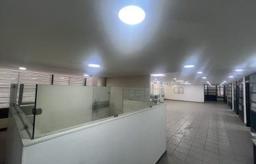 Edificio Comercial en Arriendo en el Centro