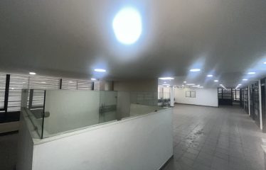 Edificio Comercial en Arriendo en el Centro