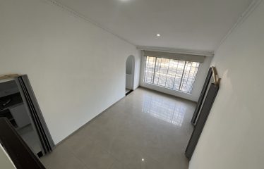 Casa Comercial Perfecta para Empresa en Barrio Altico