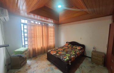 Casa amplia en Venta Barrio La Gaitana Colonial
