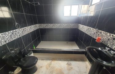 Casa amplia en Venta Barrio La Gaitana Colonial