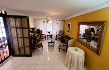 Casa en Venta Barrio Primaveras de Buganviles