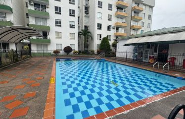 Apartamento en Venta Conjunto Torres de Ipacarai II