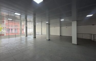 Arriendo Local Comercial en Barrio Centro