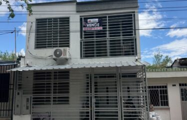 Se Vende Casa En Neiva Con 2 Aptos